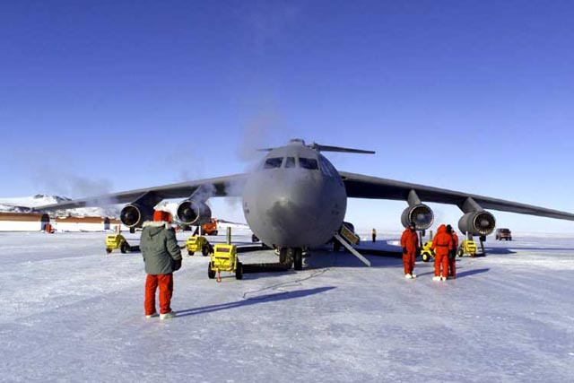 c-141_107