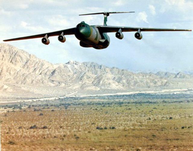 im_LockheedC141Starlifter