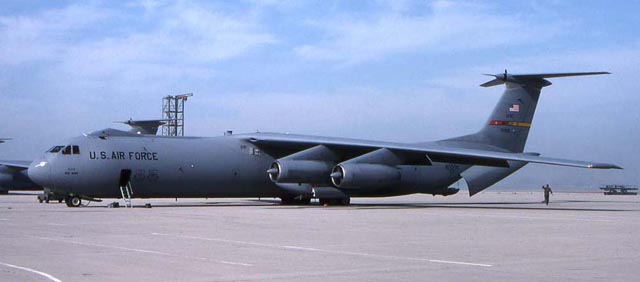 65-0229 C-141C 452 AMW