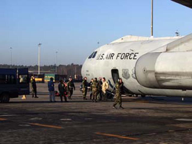 Crew%20at%20nose%20of%20plane