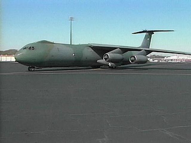 c141_offset_on_runway