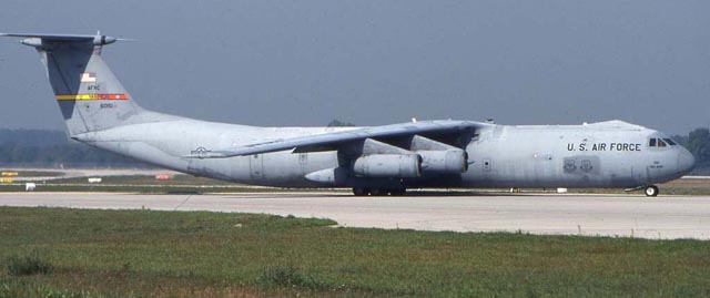 66-0151 C-141C 452 AMW 17sep03