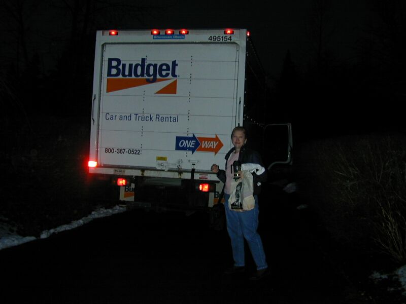 We averaged about 10 mpg in this piece of junk.